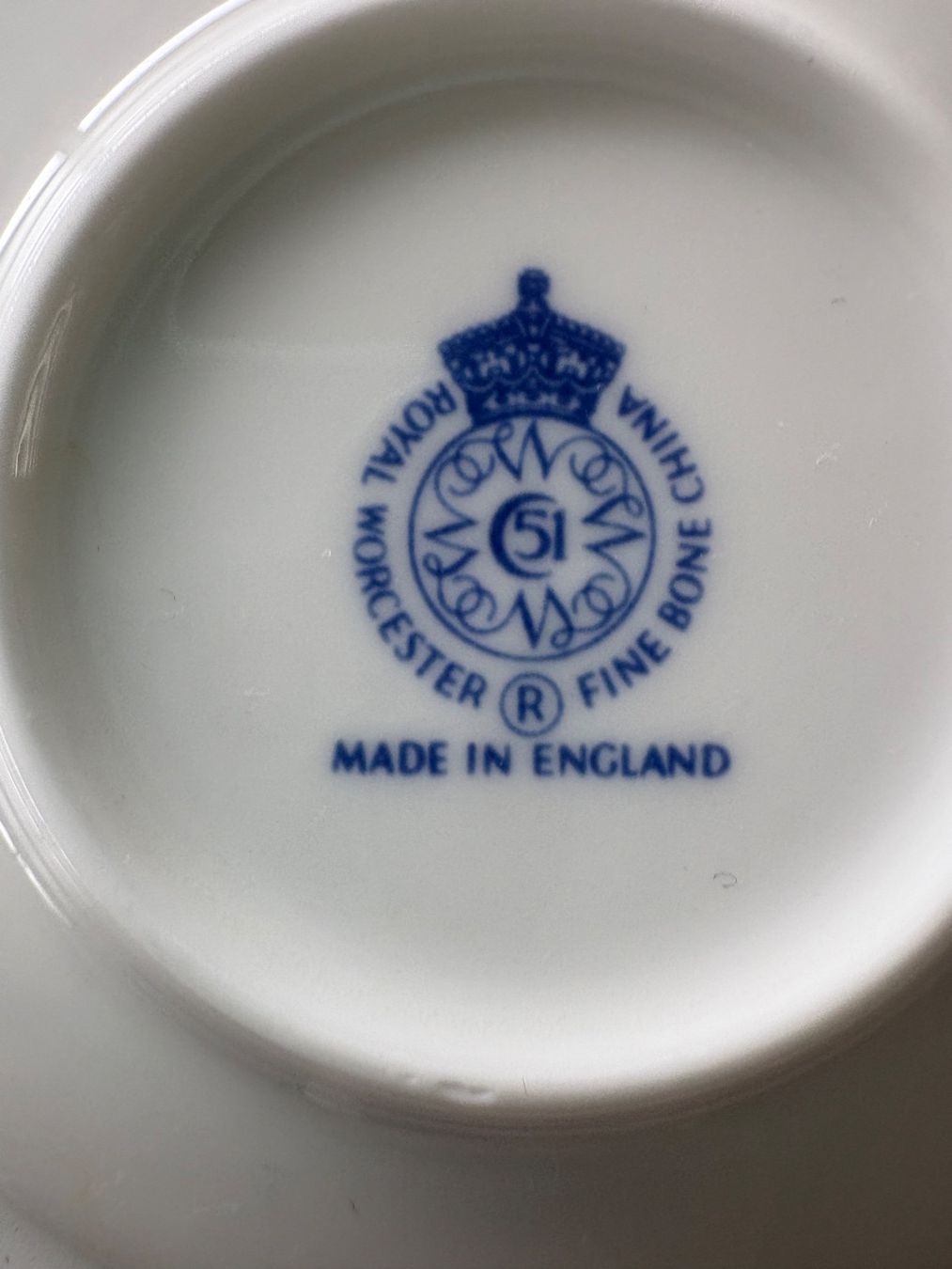 Royal Worcester Teller: Assiette Royal Worcester Fine Bone China Made England – Gebraucht aus Lausanne von opi_92cn 3
