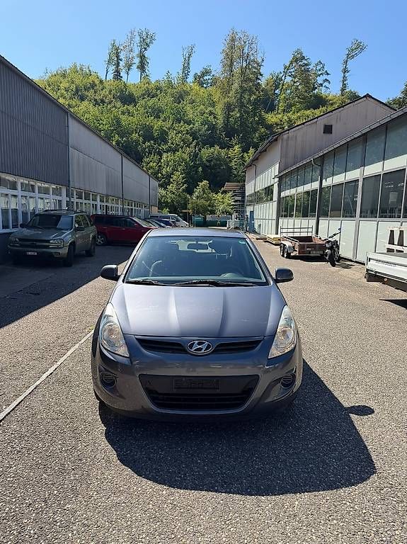 Hyundai Autos: Hyundai i20 – Gebraucht aus Basel von Cscro06 2