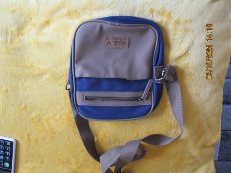 SCHULTERTASCHE UNISEX