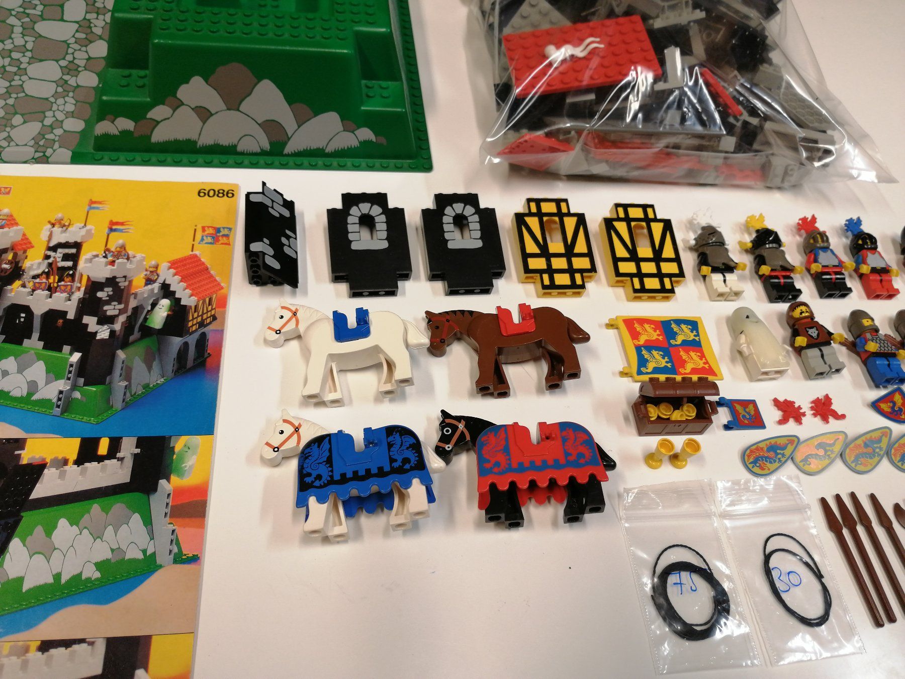 Lego Giocattoli: Lego System 6086 Black Knight's Castle – Usato da Sils im Domleschg venduto da AMAG_AUDI_ZH 6