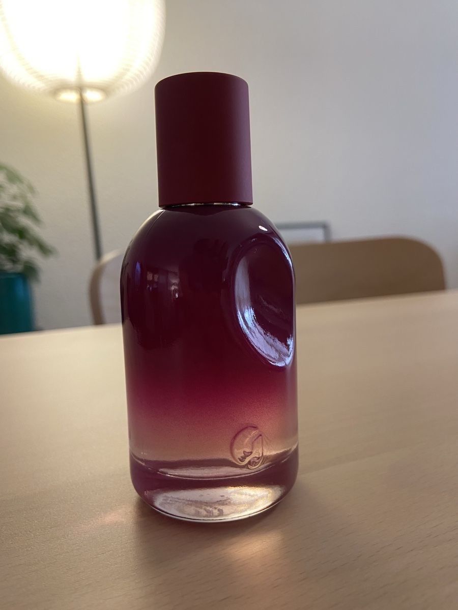 Profumi & Eau de Toilette: Glossier You Rêve 50 ml neuf – Nuovo (secondo la descrizione) da Veyrier venduto da sosozizou 1