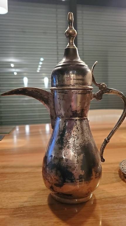 Caraffe: 3-teiliges orientalisches Kaffee-Set: – Usato da Küttigen venduto da rijo26 1