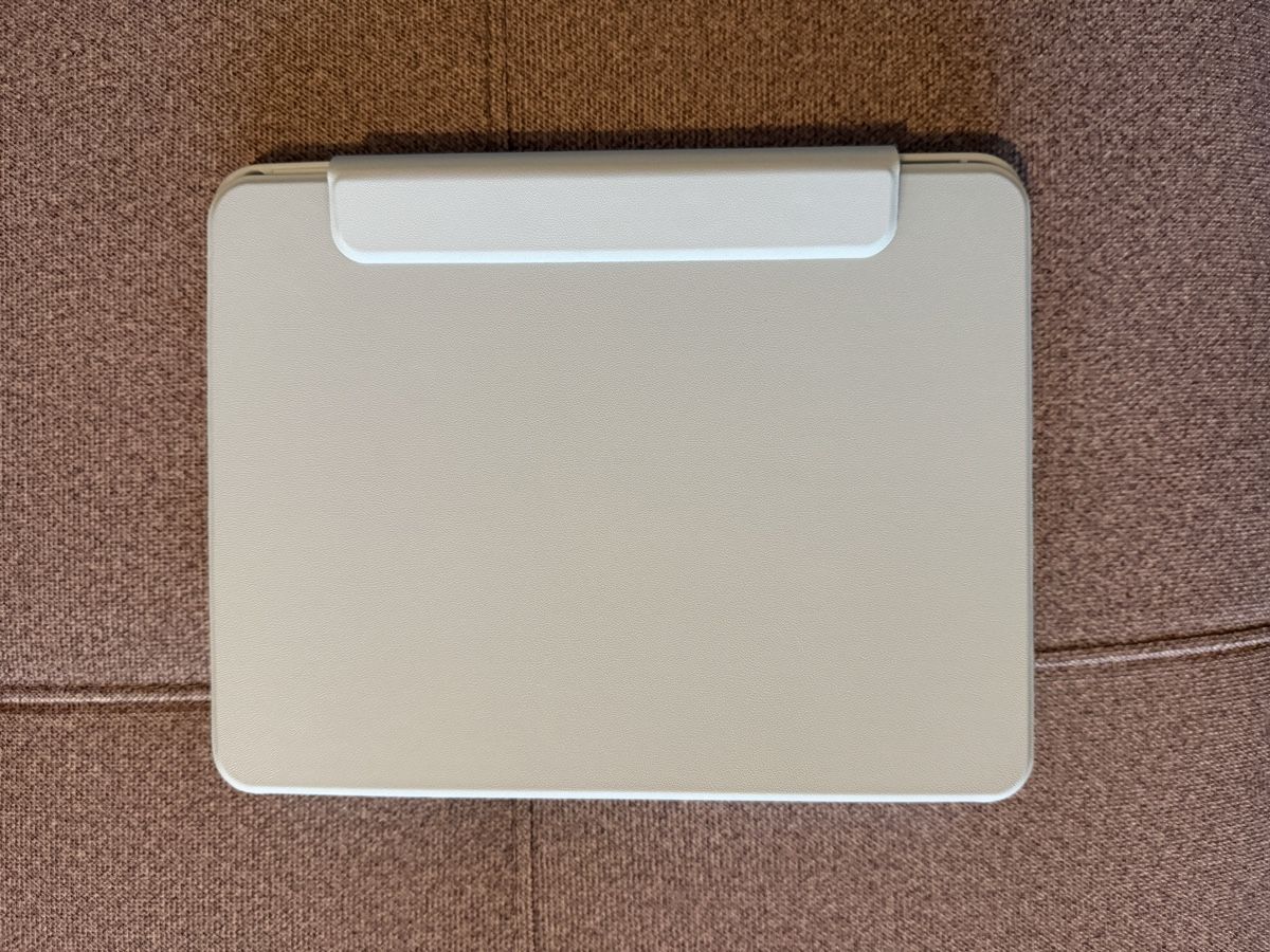 Tablet PC: iPad gen. 10 Hülle mit Tasatur – Nuovo (secondo la descrizione) da Langenthal venduto da Portugues. 2