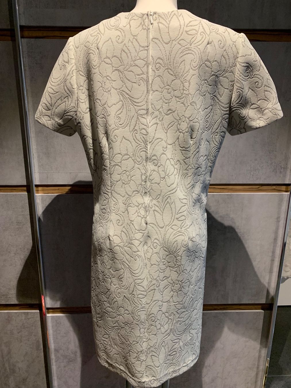 Costumi: Kostüm Mantel+Kleid, Vintage First Class Gr.42  Braut Mutter – Usato da Engelburg venduto da mamalanima 4