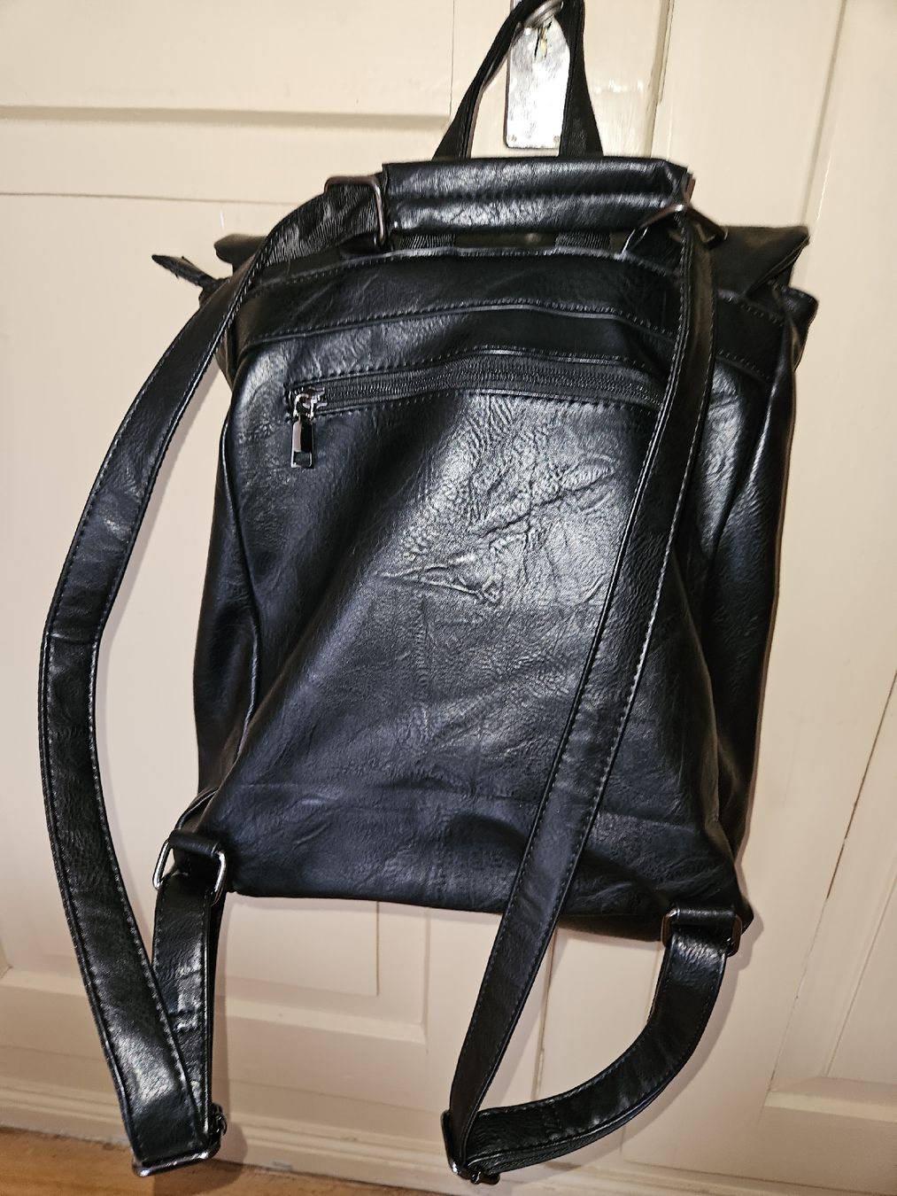 Zaini: Schwarzer Rucksack / Schultertasche – Usato da Rheineck venduto da Eulalia40 1