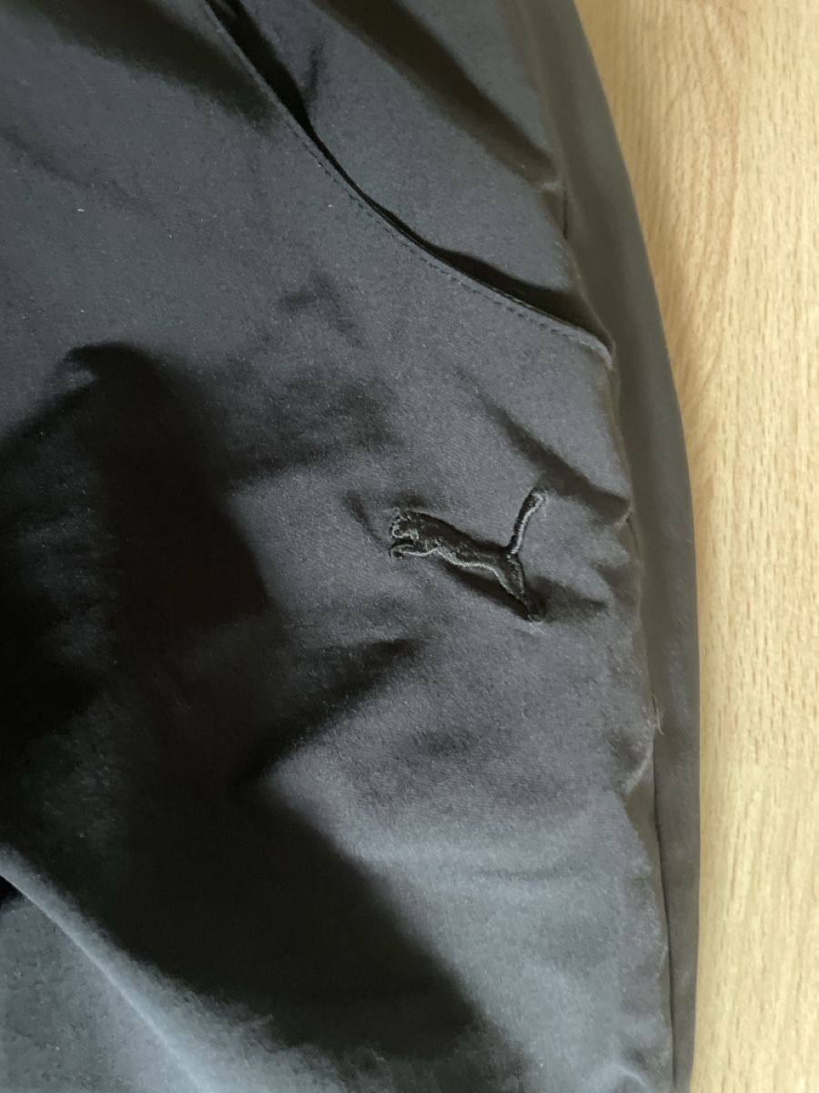 Puma Pantalons: Trainerhose von Puma Grösse 38 – D'occasion à Winterthur par cheerio97 2
