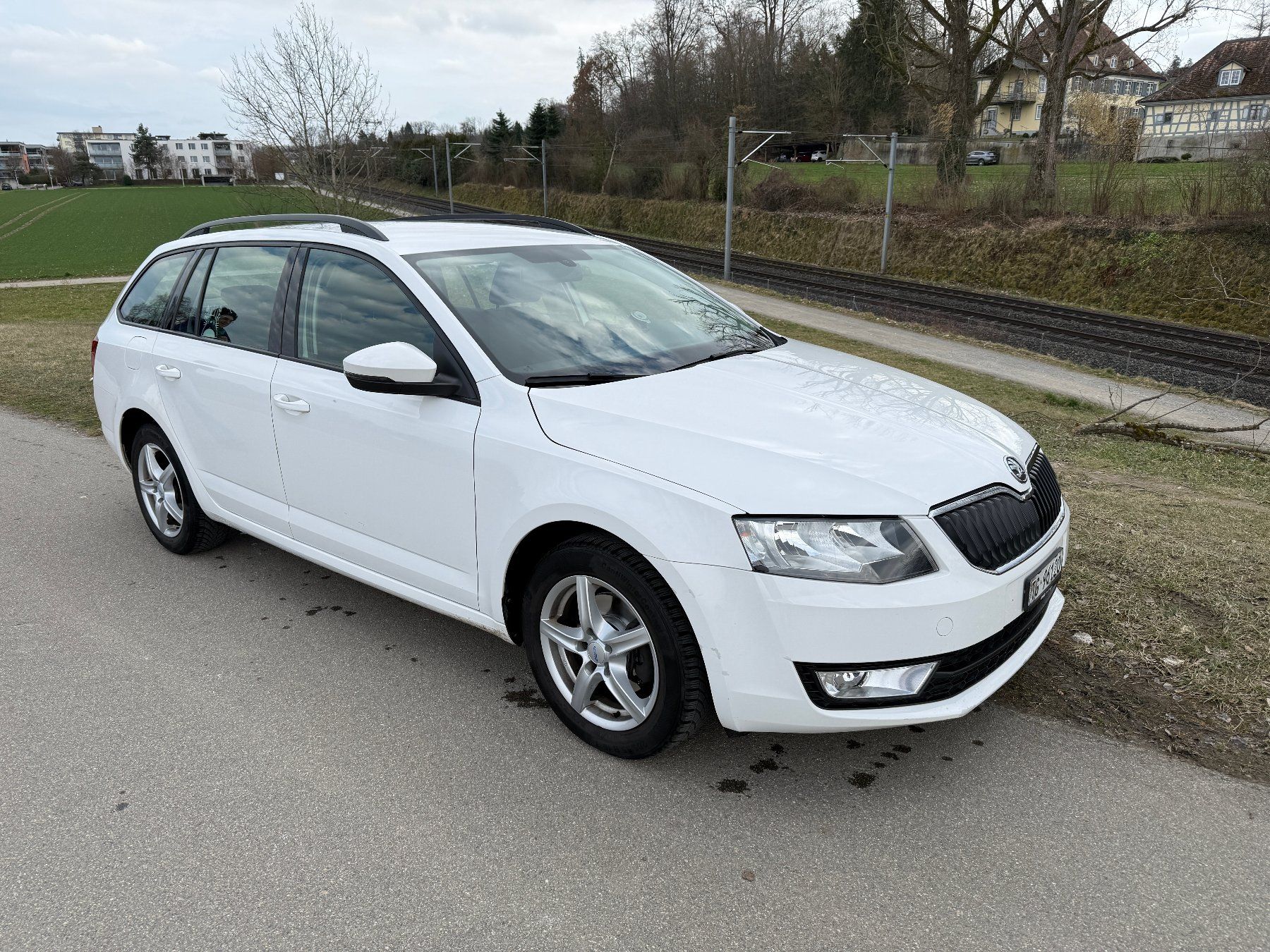 Skoda Autos: SKODA Octavia Combi, 1.4 TSI – Gebraucht aus Tägerwilen von Jowls