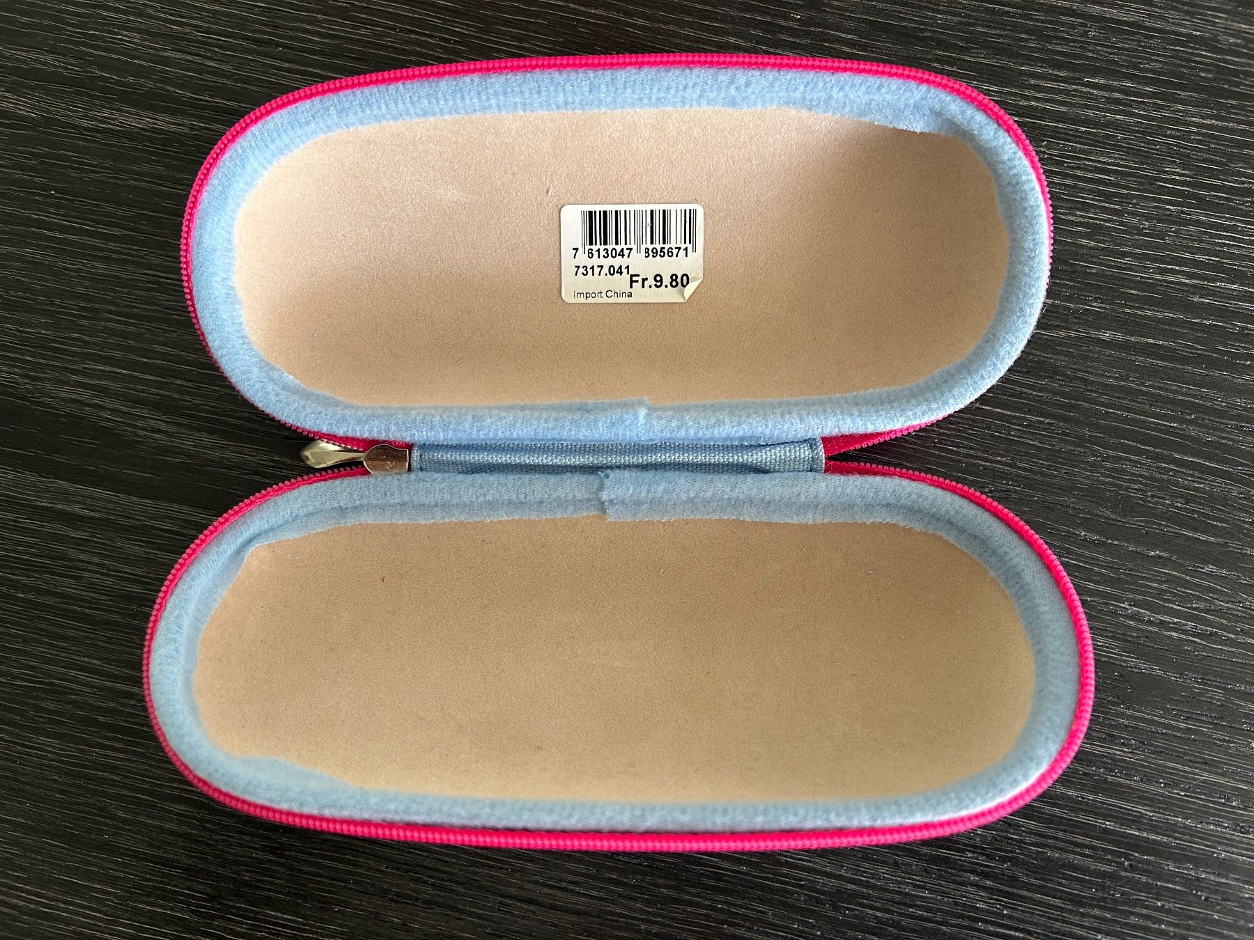 Sonstige Kleidung & Accessoires: Kinder Brillenetui – Gebraucht aus Bassersdorf von Winti8406 1