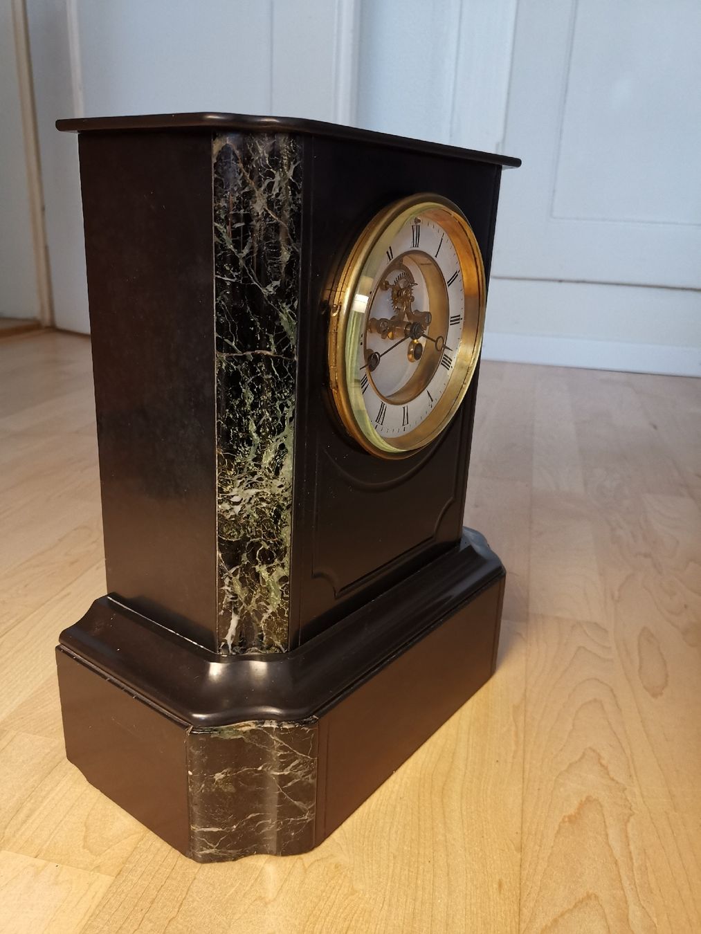 Orologi da terra & Orologi da parete: Pendule mécanique ancienne marbre vert – Usato da Biel/Bienne venduto da sta_yl5s 1
