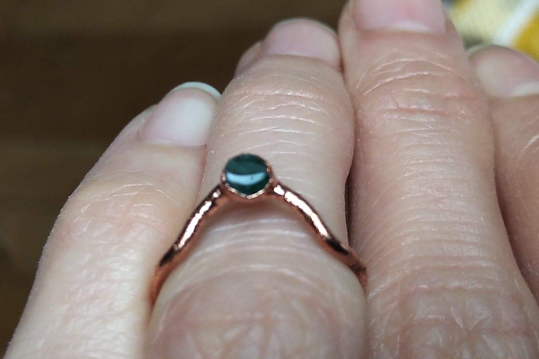 Anelli: Set von 2 Ringen mit rohem Saphir und Smaragd – Usato da Gempen venduto da DennisKl 4