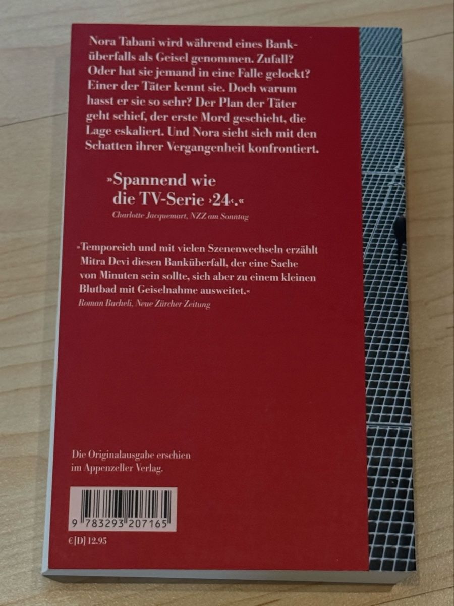 Bücher: Der Blutsfeind, Mitra Devi – Neu (gemäss Beschreibung) aus Tuggen von jess_gls06 1