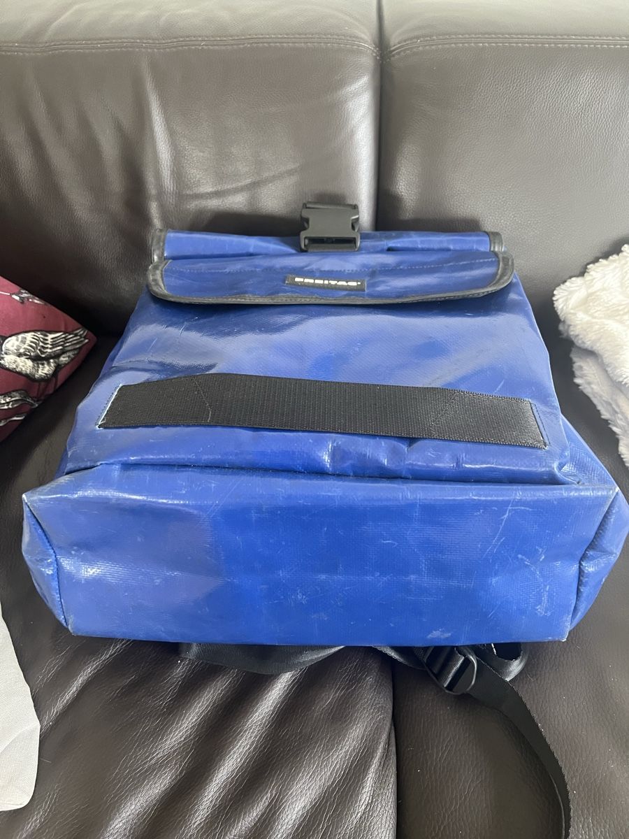 Freitag Zaini: Freitag F151 Viktor Rucksack – Usato da Lindau venduto da Caemi77 3