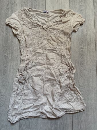 Robe femme brodée beige 