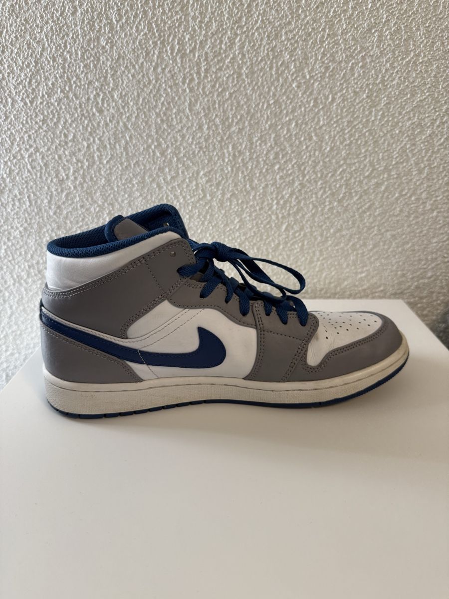 Jordan Scarpe da uomo: Jordan 1 Mid True Blue - Size 44 – Usato da Wädenswil venduto da SeanUnger 3
