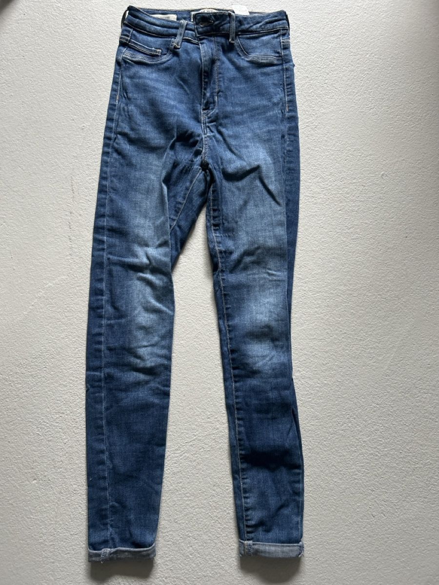 Pantaloni: Jeans Gr 152 – Usato da Lostorf venduto da Venice16