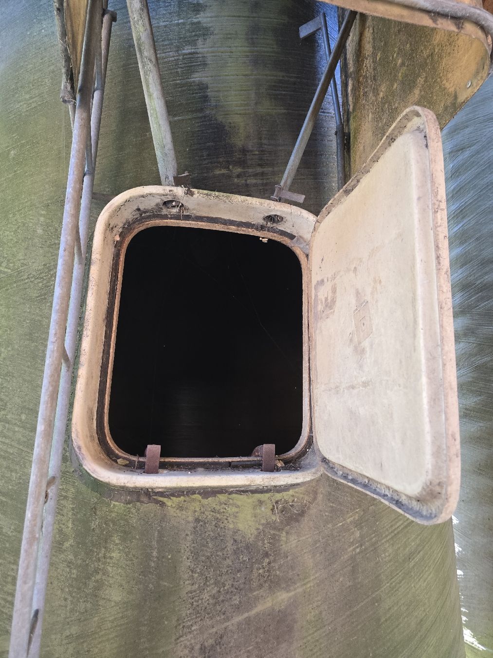 Mangimi: 2x Hochsilos 50m3 – Usato da Remetschwil venduto da Golfbmw6210 3