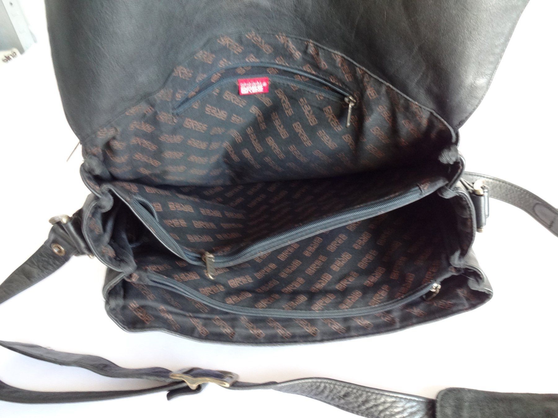 Bree Taschen für Damen: BREE Echtleder Schwarze Umhängetasche – Gebraucht aus Frauenfeld von rey06 6