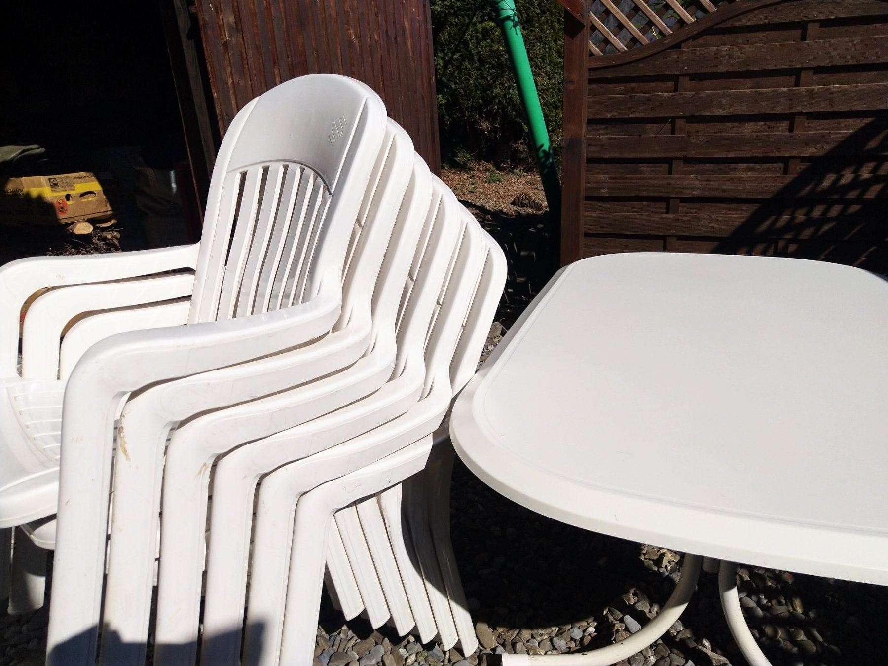 Tischset: Gartenmöbelset:1Tisch und 6 Stühle – Gebraucht aus Frutigen von Pixele10 6