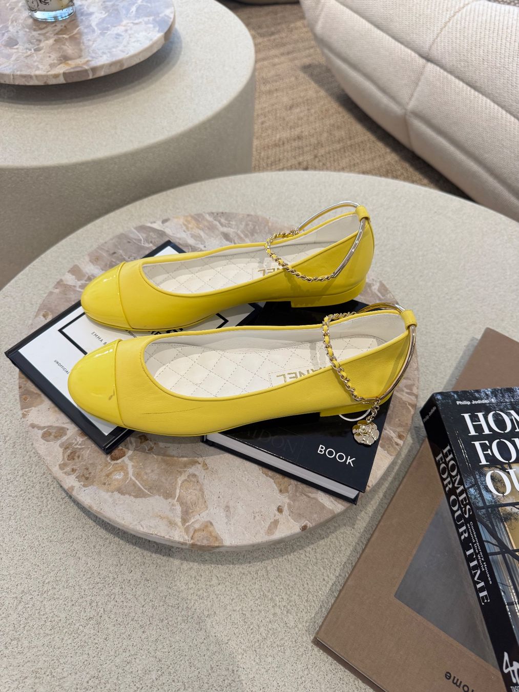 Chanel Scarpe da donna: CHANEL BALLERINAS GELB – Usato da Schwyz venduto da bofb 8