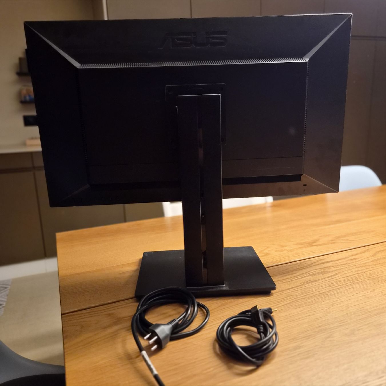 Monitor: Asus Bildschirm P287Q – Usato da Sarmenstorf venduto da Turischt 1