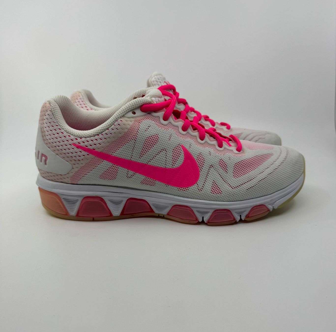 Nike Scarpe da donna: Nike Schuhe Grösse 40.50 – Usato da Herisau venduto da Seyashop1 1