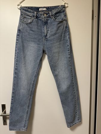 Mom-Jeans PULL&BEAR Gr. 36