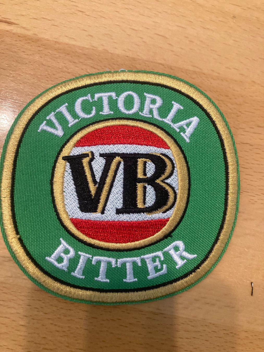 Toppe: Victoria Bitter Patch Sticker Aufnäher 1103 – Nuovo (secondo la descrizione) da Horn venduto da abutre72