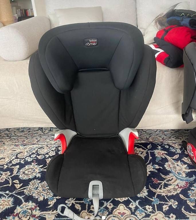 Britax Römer Auto-Kindersitze: Seggiolone auto romer – Gebraucht aus Paradiso von ava_lj7v