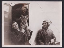 Fotografie Pilot Capt. G. I. Thomson sch