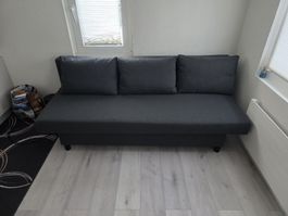 Couch Bett mit beistelltisch 