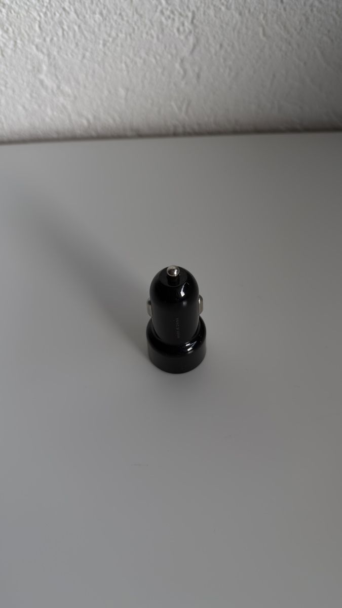 Unità & Adattatore: Chargeur double USB A voiture – Usato da Vevey venduto da diogodasilva_ 1