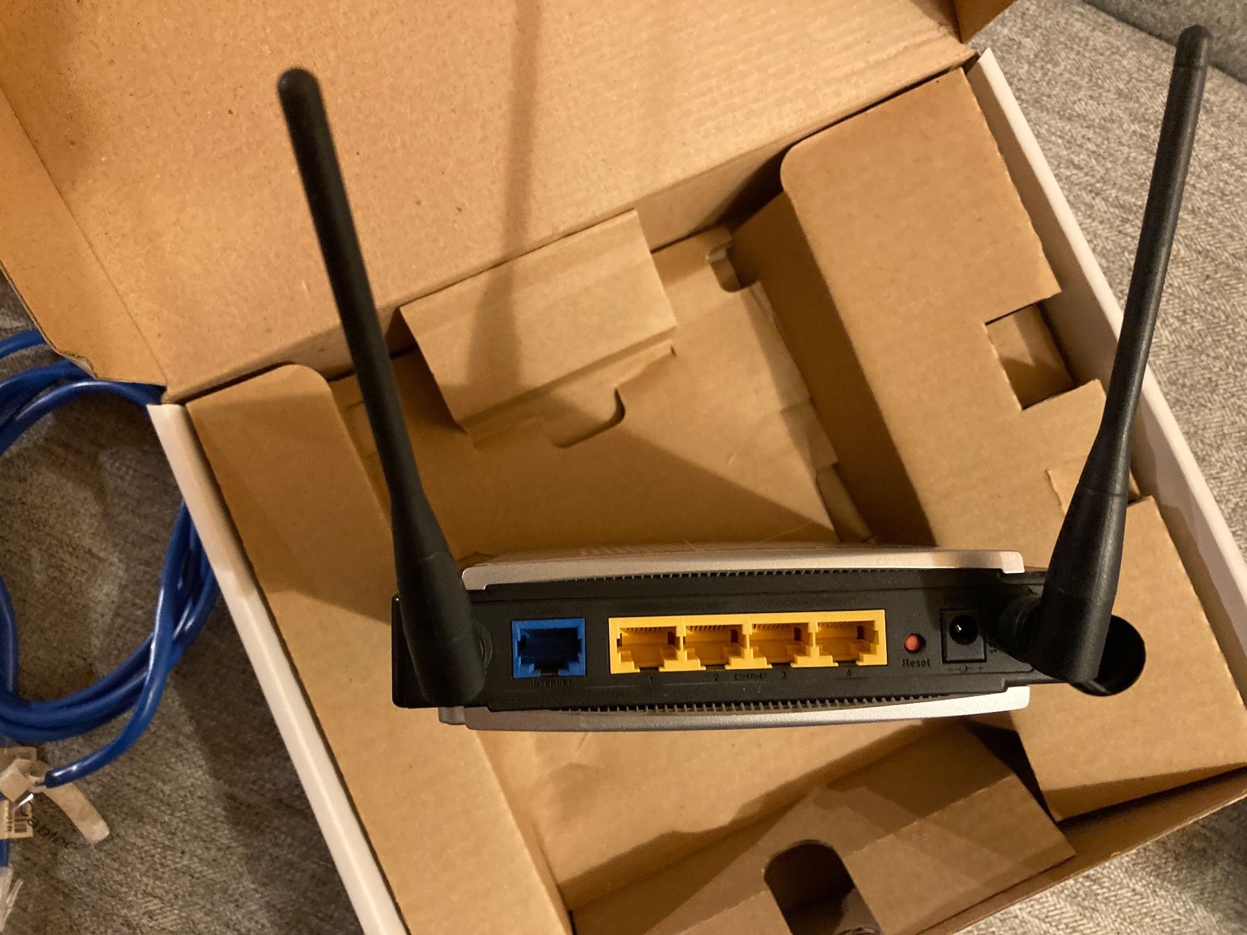 Linksys Modem & Router: Linksys Wireless-N Home Router – Usato da Seuzach venduto da foifer 1