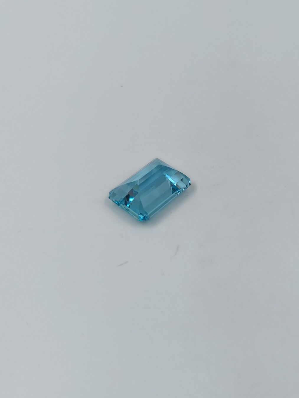 Pierres précieuses: 1 AQUAMARIN 37.93 CT. – D'occasion à Luzern par EdiGem 7