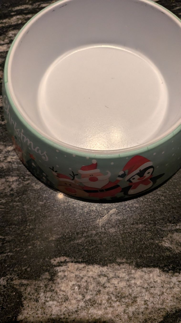 Nourriture: Wasser Napf  – D'occasion à Wattenwil par karinschaw