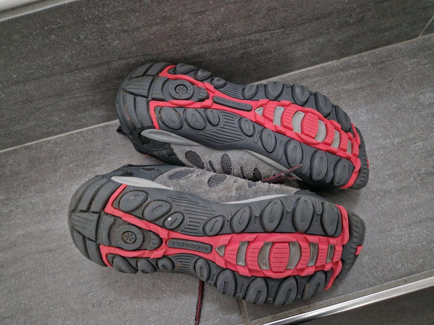Merrell Scarpe da donna: MERREL Wanderschuhe gr. 38 – Usato da Mezzovico venduto da maemy 5