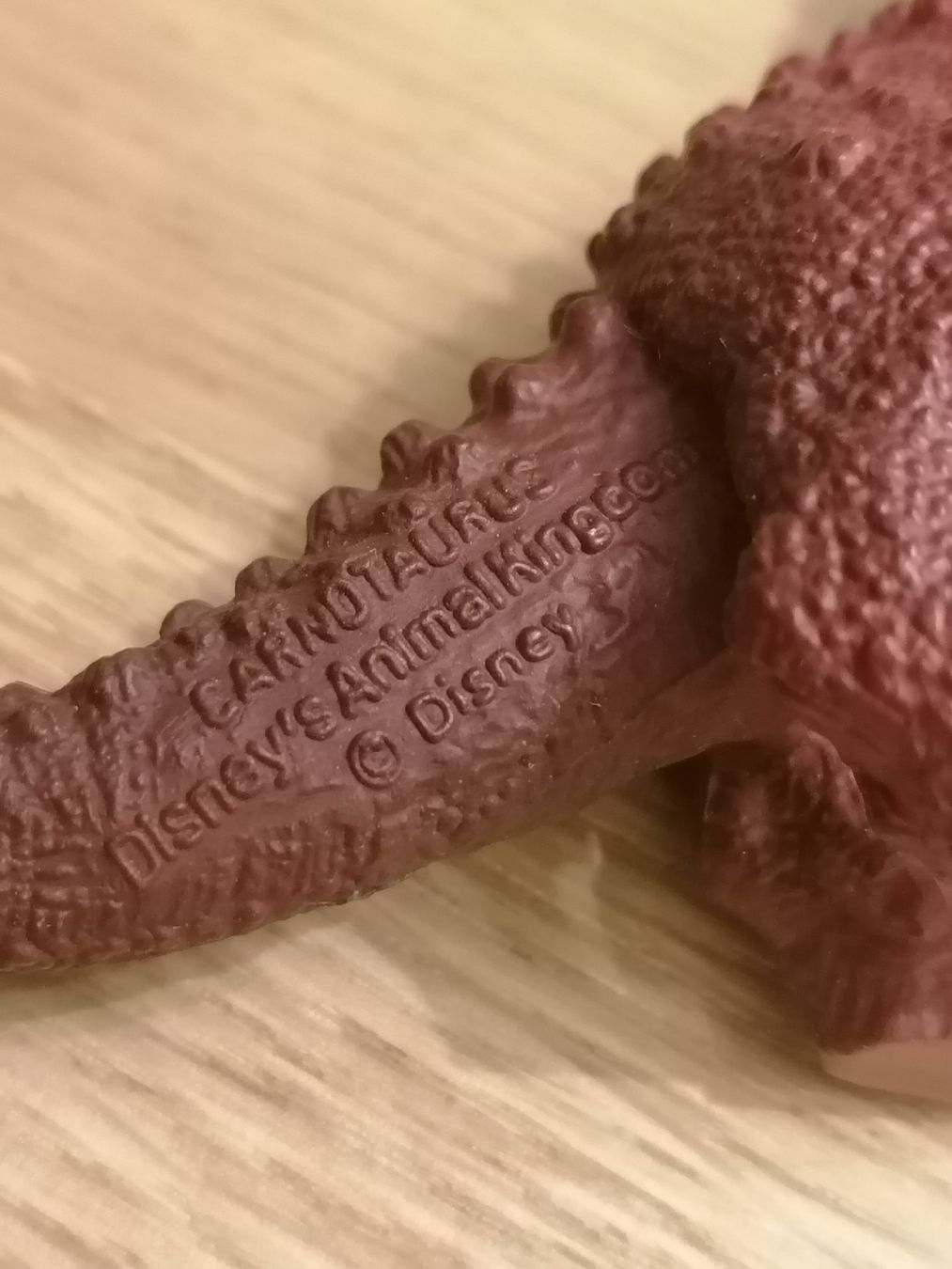 Disney Figuren: Disney's Animal Kingdom - Carnotaurus – Gebraucht aus Basel von vintagecollector 3