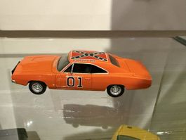 Dodge Charger "General Lee"  1:43 Metall !