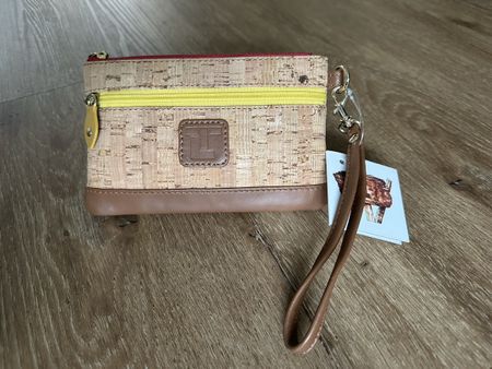 Neue kl. Tasche Vera Pelle Kork mit Handgelenkschlauf