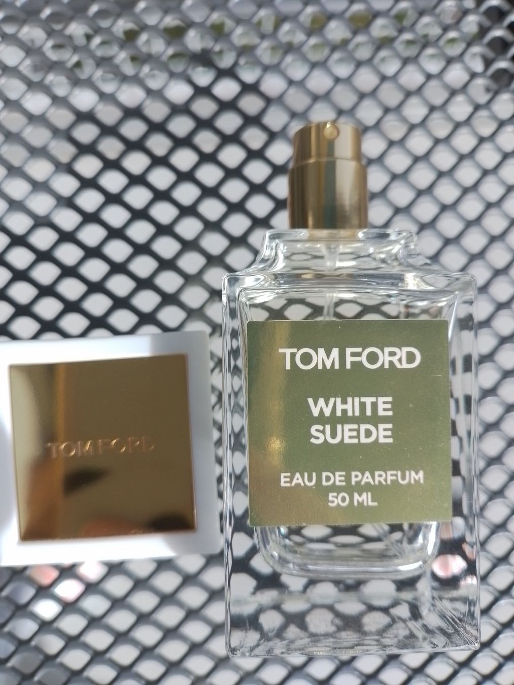 Tom Ford Profumi & Eau de Toilette: Tom Ford white suede 50 ml original parfüm – Usato da Flums venduto da Inna77 2