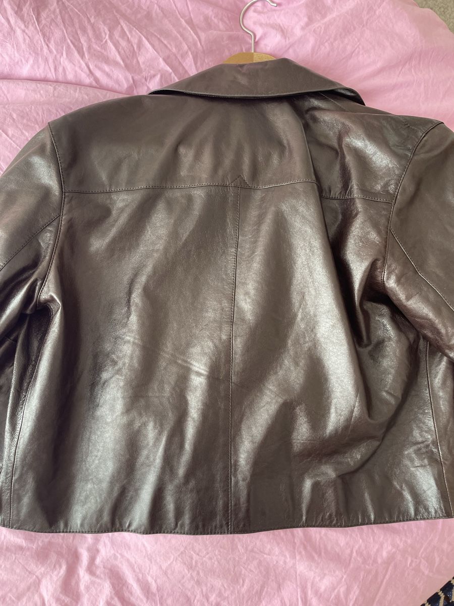 Massimo Dutti Vestes: Massimo dutti leather jacket in 36 – D'occasion à zürich par schmid1234 3