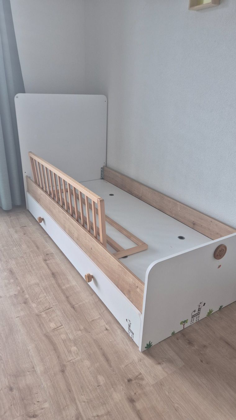 Letti: Kinderbett – Usato da Brügg BE venduto da Tub_san