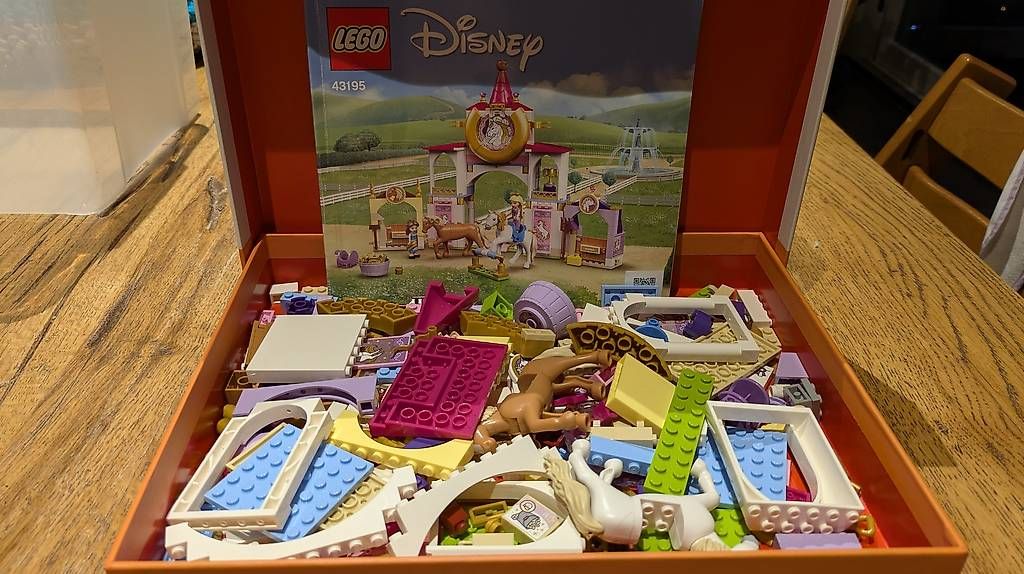 Baukästen: Lego Disney Scuderia – Gebraucht aus Gordola von Pomas