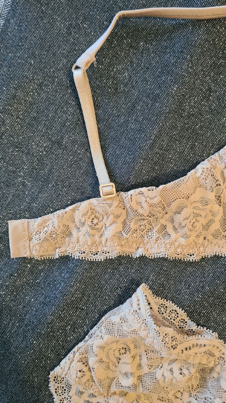 Intimissimi Altra biancheria intima: Intimissimi set BH und Slips – Nuovo e nell'imballaggio originale da Zug venduto da opo_cy5d 4