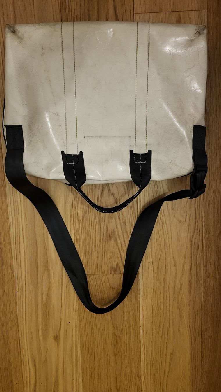 Freitag Taschen: Freitag Laptoptache F77 BEN – Gebraucht aus Sierre von val_vs7v 4