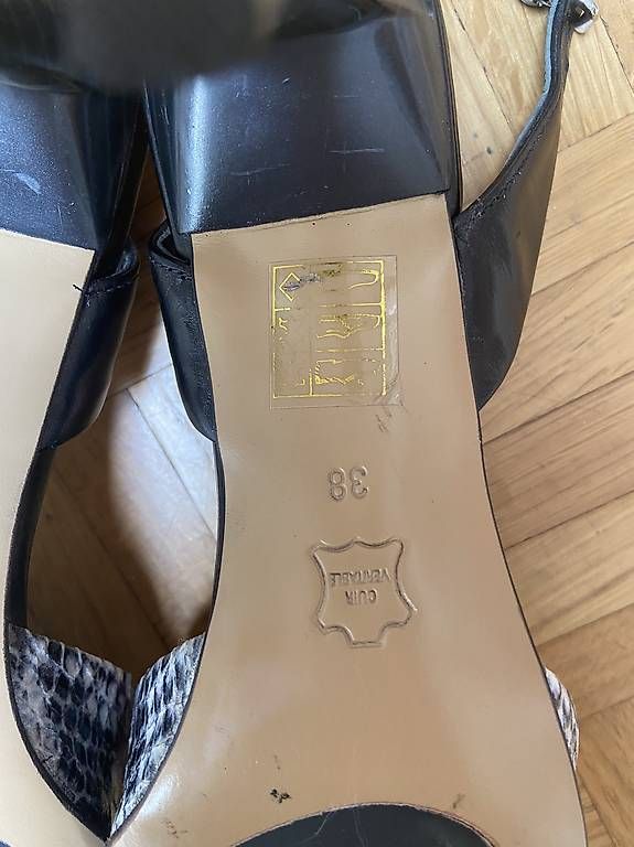 Scarpe da donna: Marken Schuhe Pumps gr 38 – Nuovo (secondo la descrizione) da Basel venduto da vla_6zt2 4