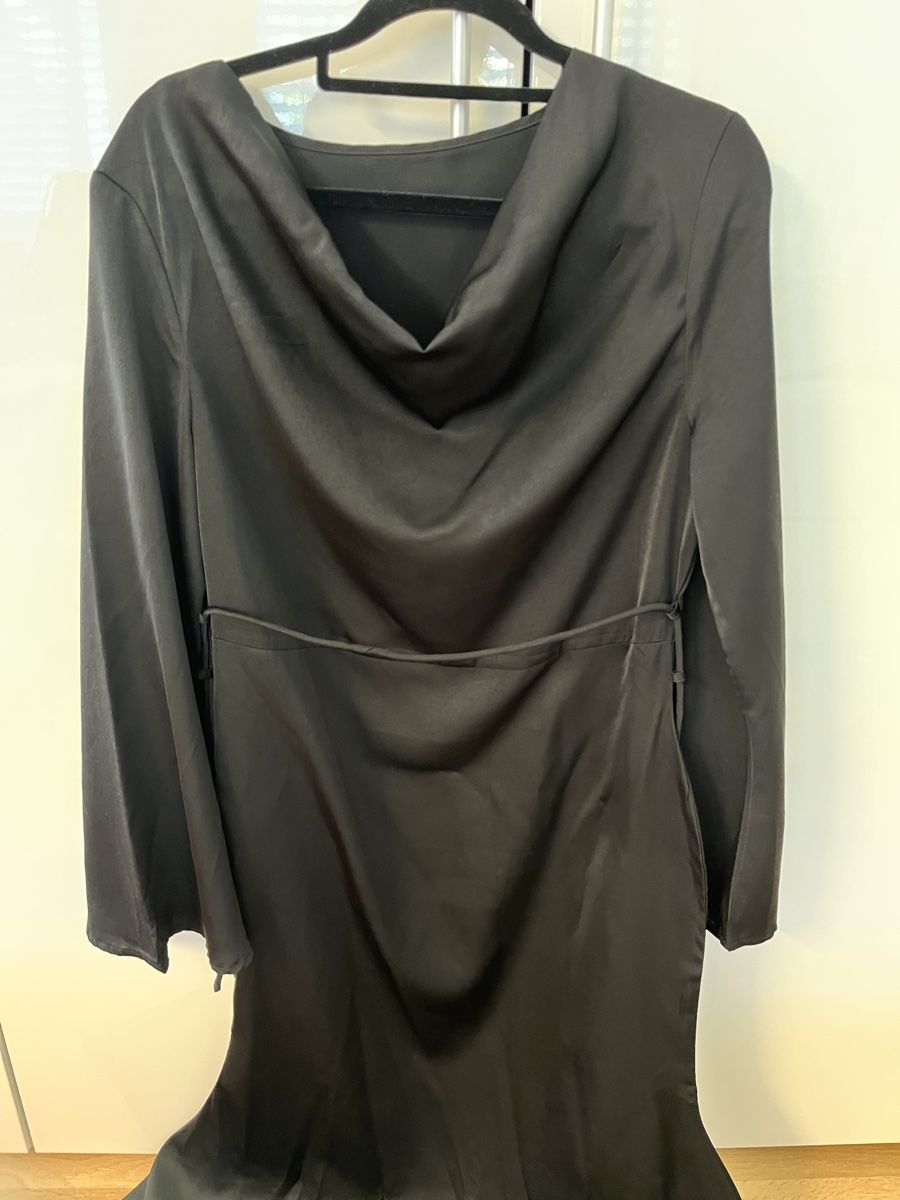 Vestiti: Schwarzes Kleid mit langen ärmeln grösse S – Usato da Root venduto da Mk1394 1