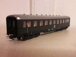 Liliput HO DC : voiture de 2ème classe "Aüe" de la DB