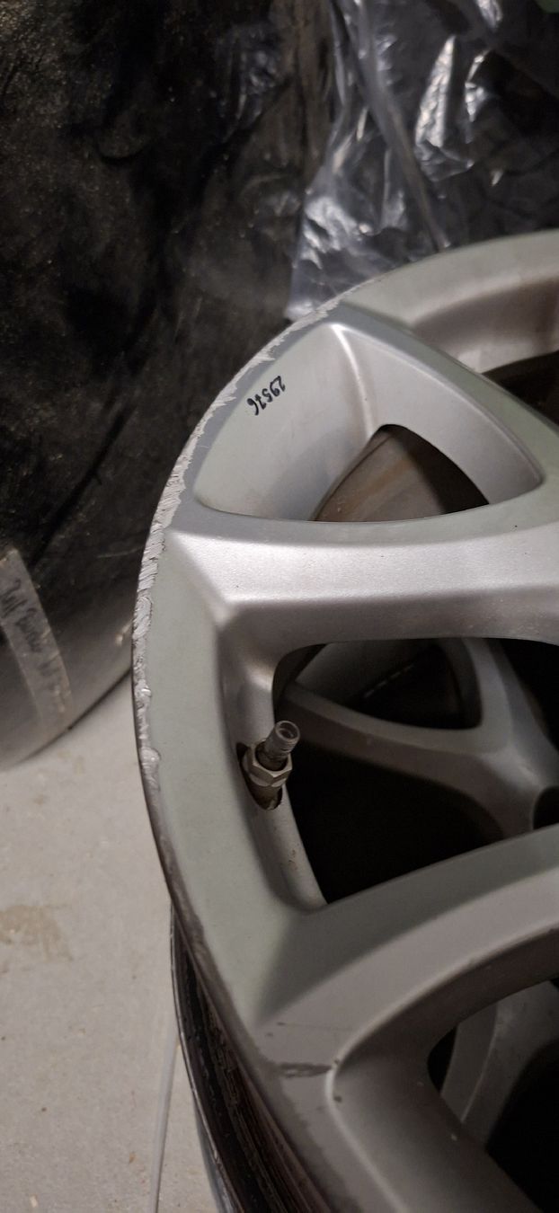 Mazda Cerchioni: Mazda 3MPS BL Felgen – Difettoso da Reutigen venduto da gia_99mv 1