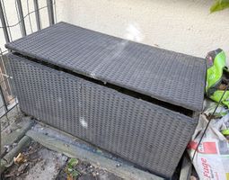 Gartenbox / Auflagenbox Polyrattan anthrazit – grosse Kissen