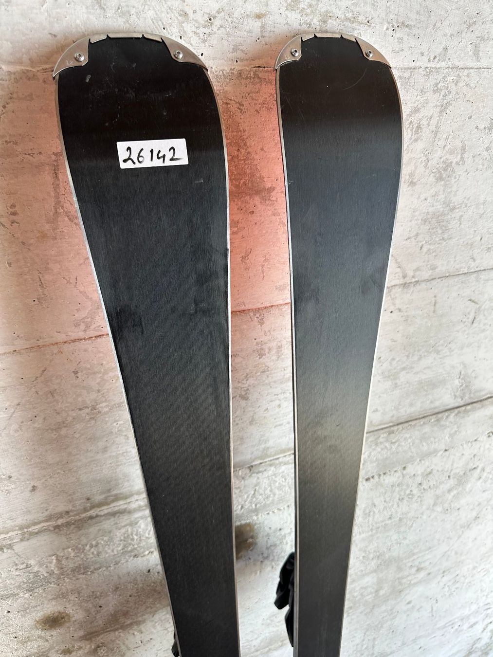 Blizzard Skis: Blizzard WCR Ski 153CM 2024 – Gebraucht aus Emmenbrücke von karkarkar 4